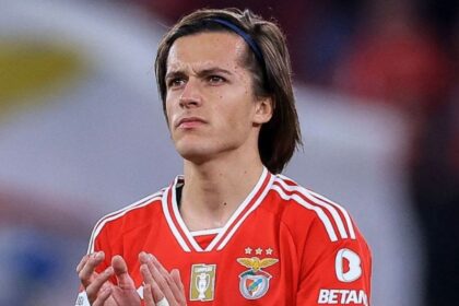 cau-thu-alvaro-fernandez