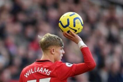 cau-thu-brandon-williams