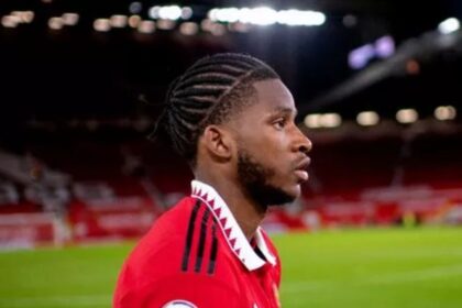 cau-thu-france-willy-kambwala