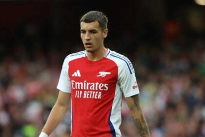 cau-thu-jakub-kiwior